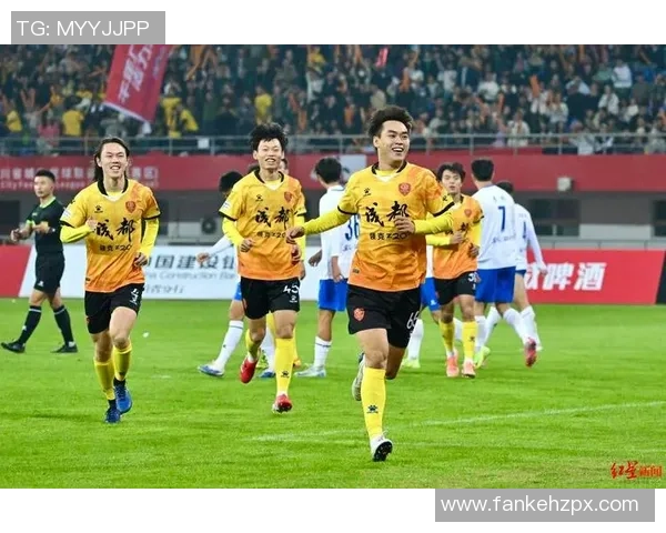 成都足球队技术争议引发热议球迷与专家各执己见探讨战术选择 成都足球队技术争议引发热议球迷与专家各执己见探讨战术选择