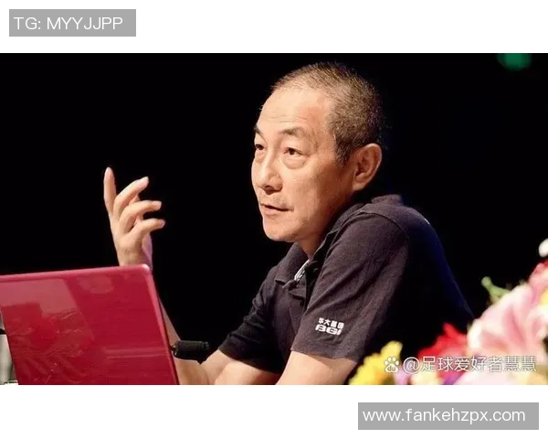 足球巨星背后的奋斗与荣耀:他们如何书写传奇人生 足球巨星背后的奋斗与荣耀:他们如何书写传奇人生